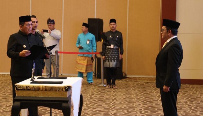 Gubernur Kepri Kukuhkan Toto Haryanto Silitonga sebagai Kepala BPS Kepri