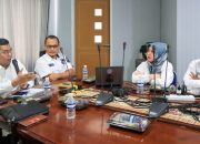 Sekda Ronny Pimpin Rapat Evaluasi Kinerja BLUD RSUD Kabupaten Bintan