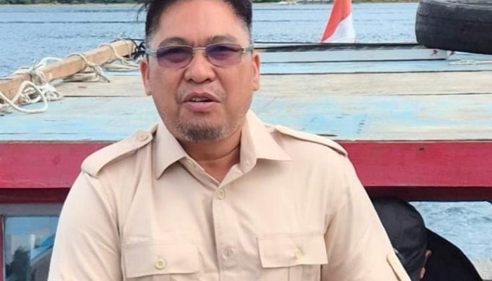 Gerindra Tebar 1.000 Paket Sembako di Natuna pada Harlah ke-18