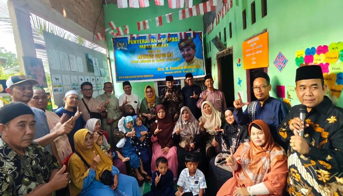 Reses di TBM Kuntum Mekar, Ismet Abdullah Serap Aspirasi Warga dan Soroti Literasi hingga Status Lahan