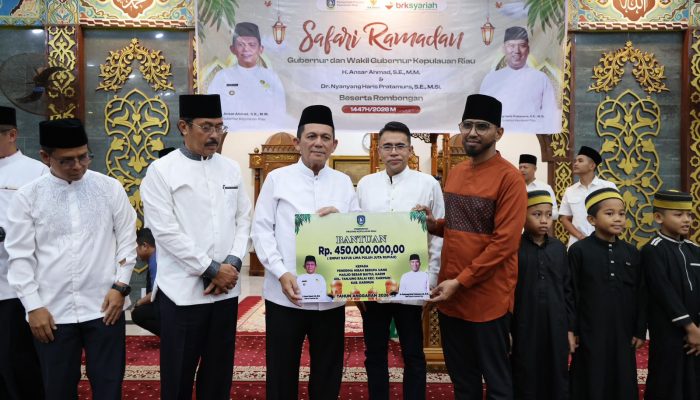 Gubernur Ansar Safari Ramadan di Karimun, Paparkan Program Pemprov Kepri