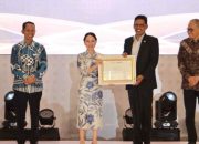 Ketua DPRD Batam Terima Penghargaan Kolaborasi Investasi 2026 dari BP Batam