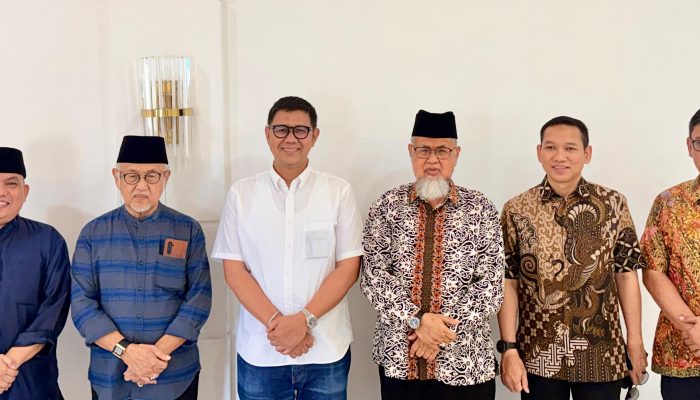 Silaturahmi Kakanwil Imigrasi Kepri ke Dato Huzrin Hood, Bahas Peningkatan Pelayanan dan Citra Perbatasan