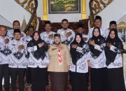 Terima Aspirasi PGRI, Bupati Kasmarni: Guru Pilar Utama Kemajuan Daerah
