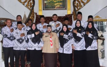 Terima Aspirasi PGRI, Bupati Kasmarni: Guru Pilar Utama Kemajuan Daerah
