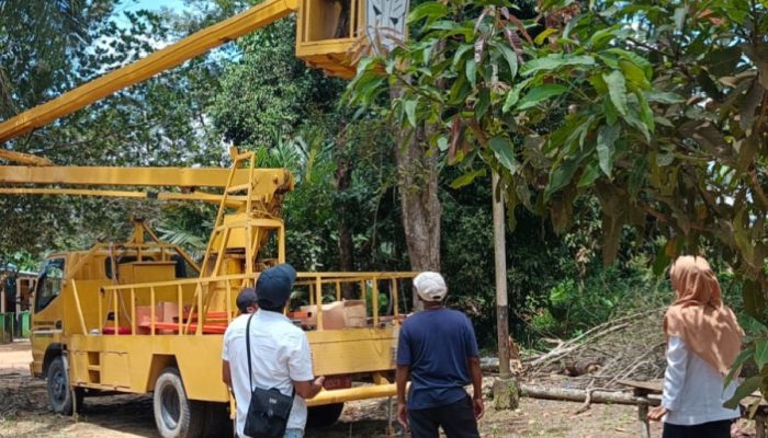 Dengar Aspirasi Masyarakat, Bupati Roby Kurniawan Komitmen Tambah Anggaran Penerangan Jalan