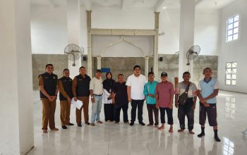 Cek Lokasi Pembangunan, Bupati Bintan Pastikan Kelanjutan Pembangunan Masjid Toapaya