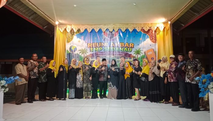 H. Mustamin Bakri Hadiri Reuni Akbar SMP Sedanau, Ajak Alumni Perkuat Silaturahmi dan Bangun Daerah