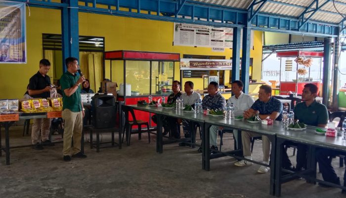 Pemdes Tarempa Barat Gelar Pasar Murah, Meriahkan Hari Jadi ke-18 Anambas