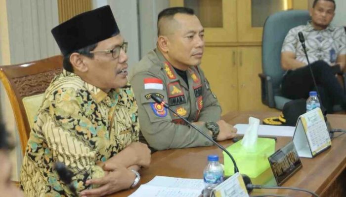 Terima Aspirasi Mahasiswa, Ketua DPRD Janji Segera Panggil Instansi Terkait