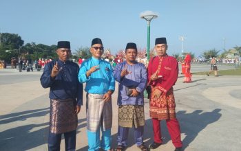 Camat dan Seluruh Kades Se-Bakung Serumpun Meriahkan Pawai Ta’aruf MTQ