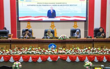 Rapat Paripurna: DPRD dan Pemkab Bintan Sepakati Laporan Keuangan 2025