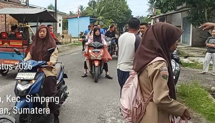 Jalan Licin Diduga Penyebab, Siswi Tergelincir ke Parit Saat Berangkat Sekolah di Asahan