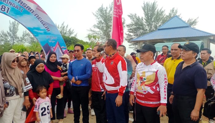 Mustamin Bakri Hadiri Rangkaian HUT ke-81 RI di Serasan, Semangat Nasionalisme Warga Perbatasan Menggema