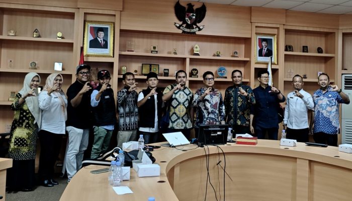 PWI Dorong Penguatan Keterbukaan Informasi pada Forum Konsultasi Publik Diskominfo Kepri
