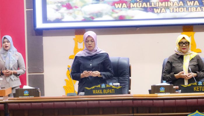 Deby Maryanti Tandatangani Kesepakatan KUA–PPAS
