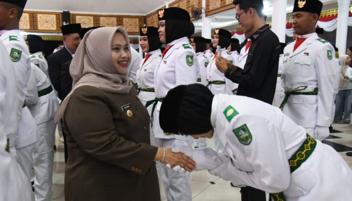 75 Paskibraka Bengkalis Resmi Dikukuhkan