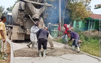 Pembangunan Jalan Cor Dusun 1A Desa Suburan Berjalan Lancar, Warga Sampaikan Terima Kasih