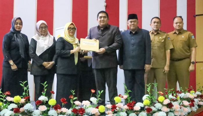 Bupati Roby Sampaikan Dua Ranperda APBD, Fokus Optimalisasi PAD dan Sektor Unggulan