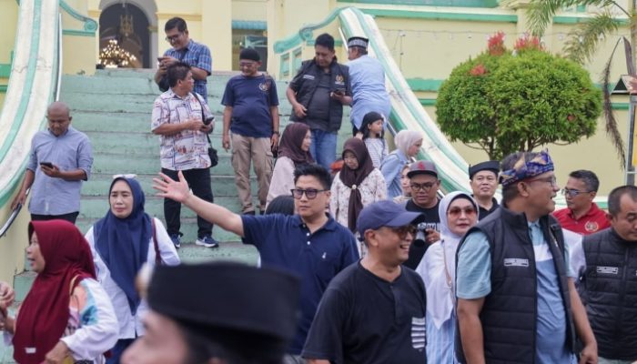 ASN Pemprov Kepri dan PWI Bersihkan Pulau Penyengat, Gelorakan Gerakan Wisata Bersih
