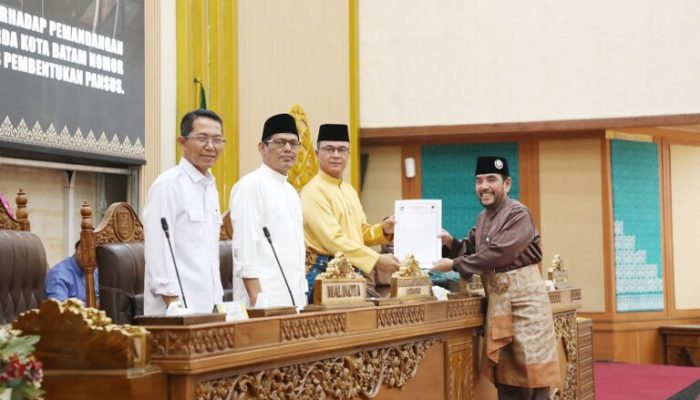Sepakat Bahas Dua Ranperda, Pemko Batam dan DPRD Bentuk Pansus